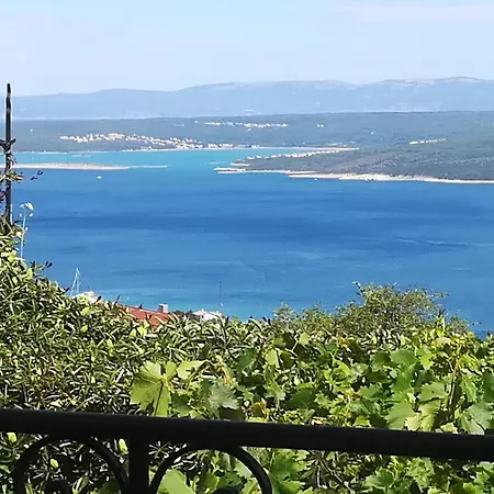 In With Sea View * 크리크베니카
