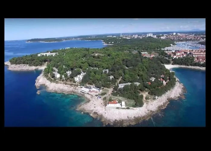 In With Sea View Holiday home *